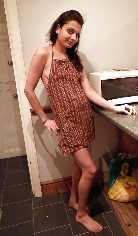 fuckingsexyindians:  Indian wife working nude in the kitchen http://fuckingsexyindians.tumblr.com