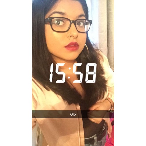sassyasian96:A low quality snapchat selfie I’d like to share with u all only to most likely delete l