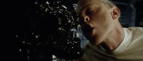 whatsuphotdogg:Alien Resurrection (Jean-Pierre Jeunet, 1997)