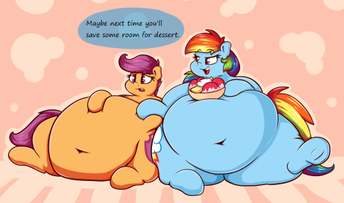 graphenescloset:  Overdue Commission for ProfessorAnonA lil set of Dash and Scoots 