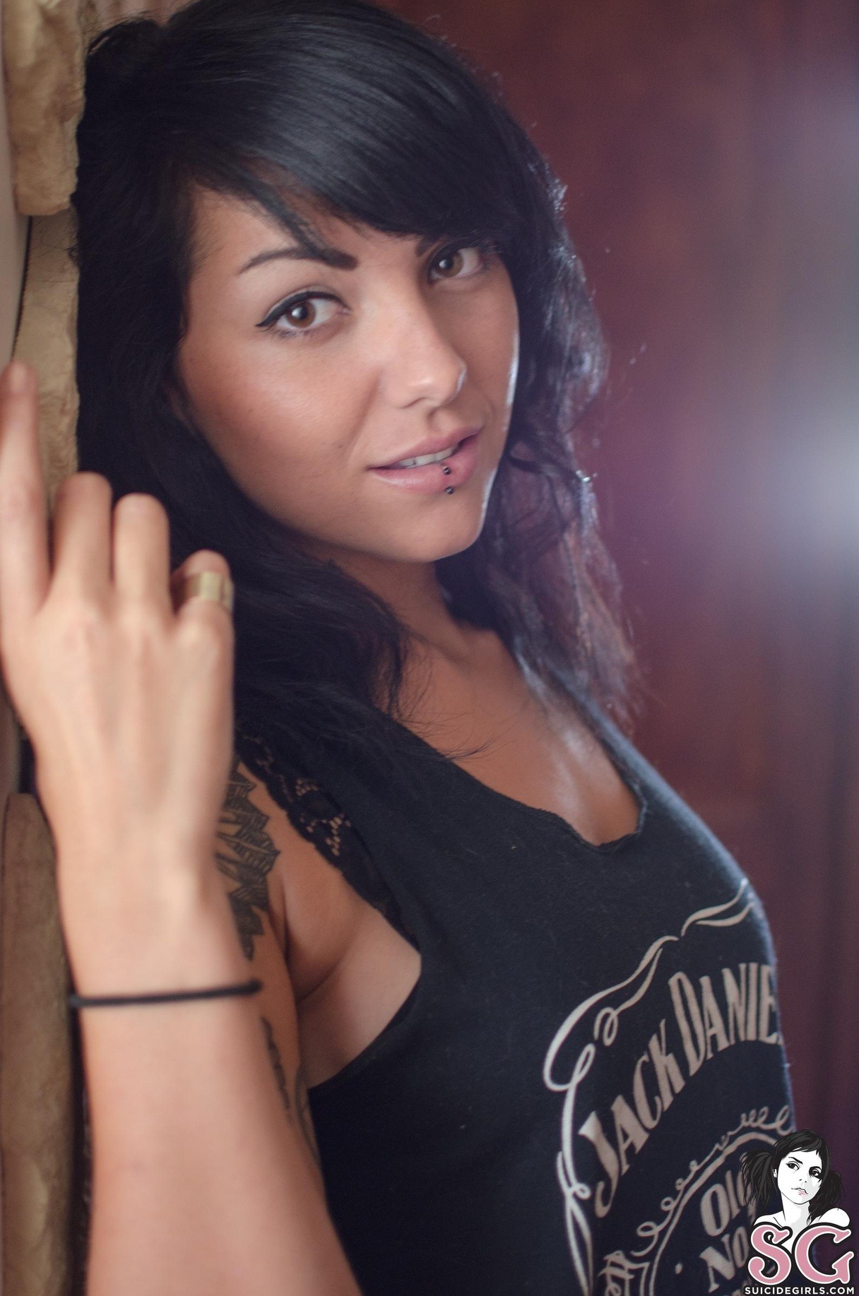 altmodelgirlcrush2: Featherj Suicide @suicidegirls 
