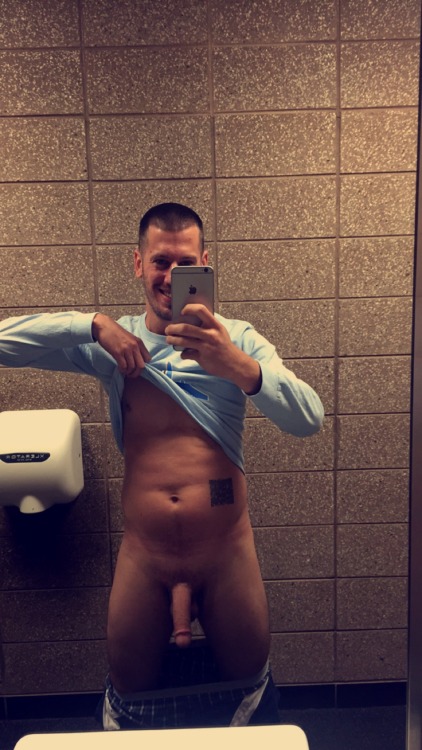 hot4dic2:  oregonboyluvs2rim:  Public Toilet Selfie  Hot4dic2.tumblr.com —— Follow me and I will check out your page. If I like what I see I will Follow you back! Send me selfies and other hot pics to hot4dic2@gmail.com I’ll promote your page too