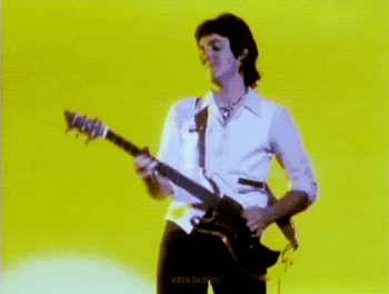 Paul McCartney & Wings - Helen Wheels