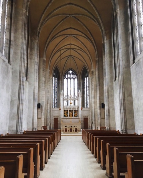 bellestudy:Trinity College Chapel | University of Toronto