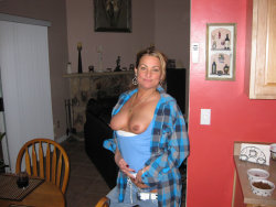 bralessbilliamii:  The Ex flashing her braless tits…My first submission in a loooong time and it’s a good one! Gorgeous set on a gorgeous lass. Thank you!!