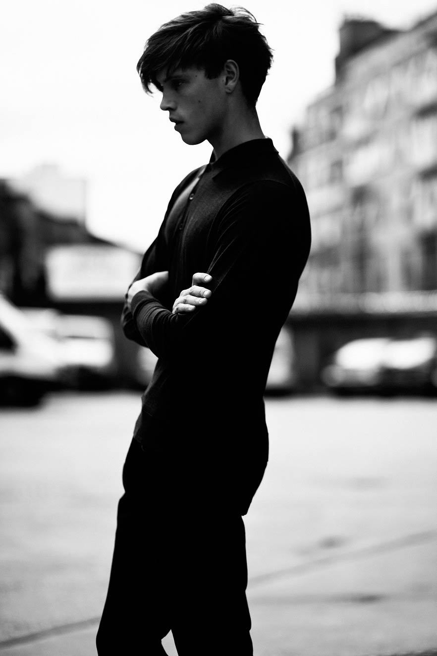 strangeforeignbeauty:  Jake Cooper | Photographed by Elliott Morgan for FIASCO [ b&amp;w | male