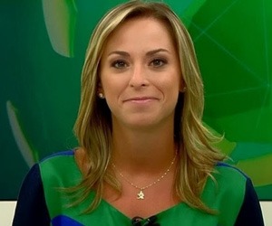 Band demite a repórter Taynah Espinoza
Em meio a crise ocorrida no principal veículo do grupo bandeirantes de comunicação, a Band, seus funcionários ficam em meio a “fogo cruzado” com tudo o que anda acontecendo, e acabam sendo punidos por algo que...