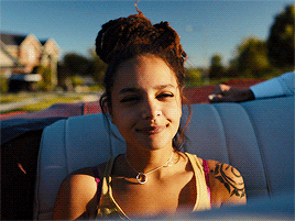 rachel-brosnahan:American Honey (2016) dir. Andrea Arnold