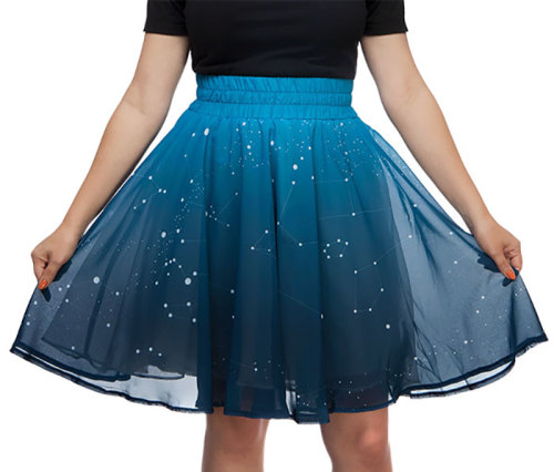 spockoholic: swingsetindecember: s4karuna: boredpanda: This Starry Skirt Will Light Up The Universe 