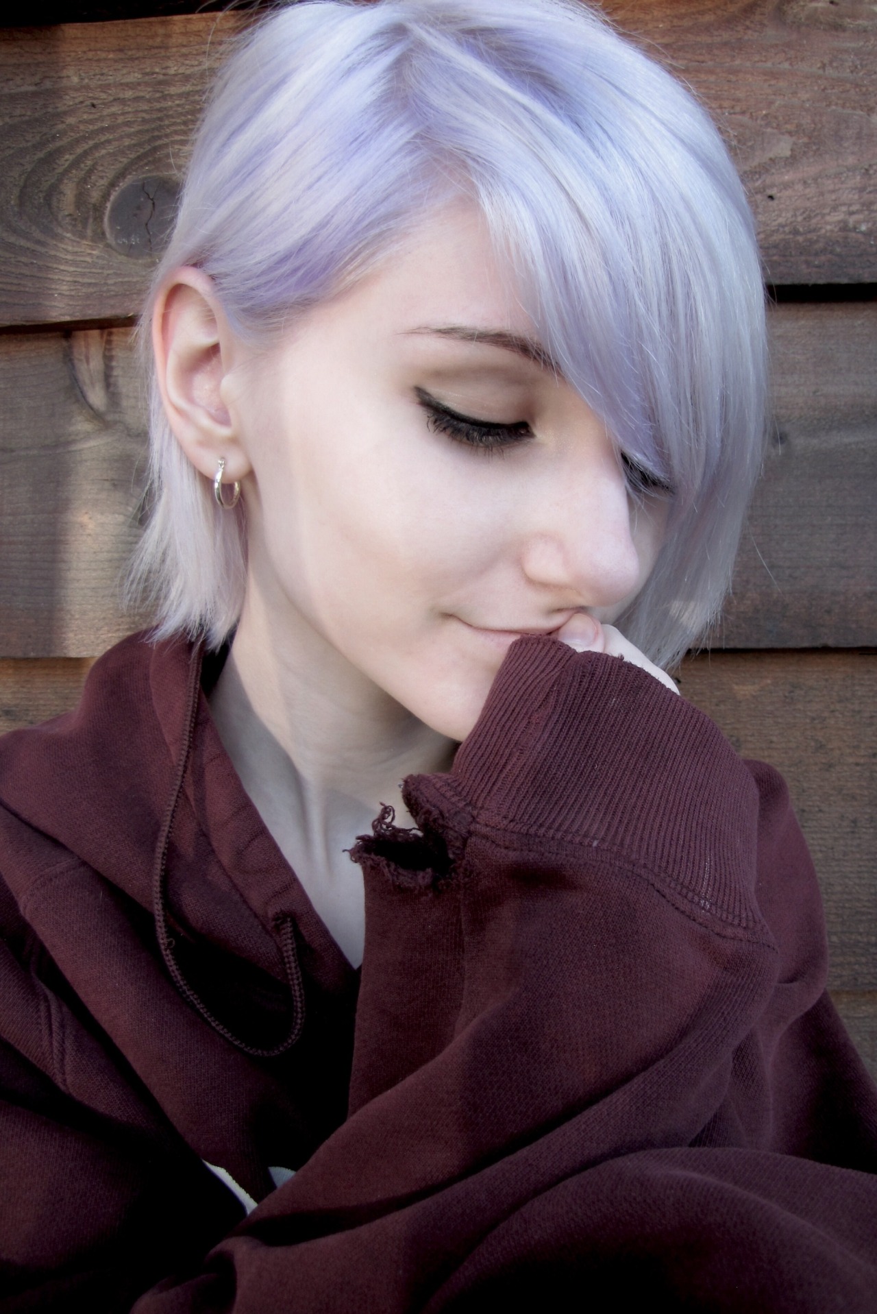 stainedhands-dyedhair:  vampire-daughter:  Did my hair again and went camping.  Been