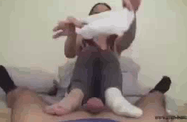 sarahlovesfootjobs:  sockjob anybody??