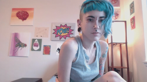 homofuck:  i’m a troll doll.
