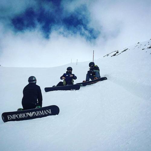#stmoritz #snowboard #emporioarmani #gastmoritz #vsco (presso Sankt Moritz)