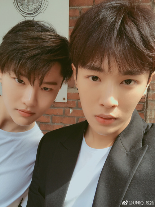 UNIQ_汶翰: @YHmusic-李祥圭 李哥新婚快乐，幸福美满，子孙满堂，百年好合，万事如意，还有一圭先生放轻松点Brother Li, Happy Wedding, be happy, have
