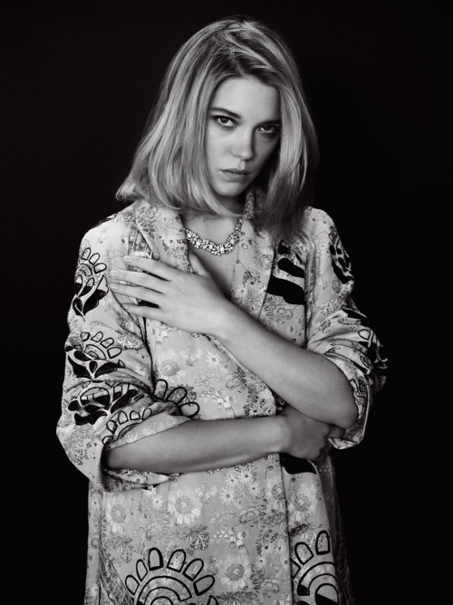 edenliaothewomb:Léa Seydoux, photogrpahed by Paul Schmidt for D della Repubblica, March 