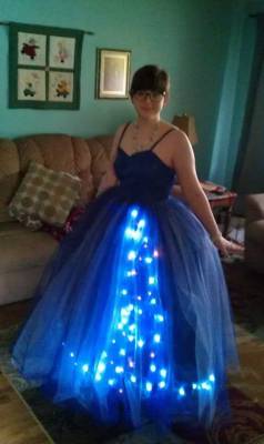 hugsandstuff:  I’m a theater, art, AND robotics kid, so of COURSE I designed a prom dress with led lights in it and made it from scratch with my mom.