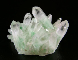 bijoux-et-mineraux:  Quartz with Fuchsite