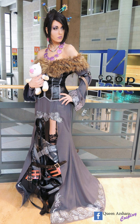 iriscosplay:  FinalFantasy X Lulu - Queen AzsharaCheck out http://iriscosplay.tumblr.com for more awesome cosplay