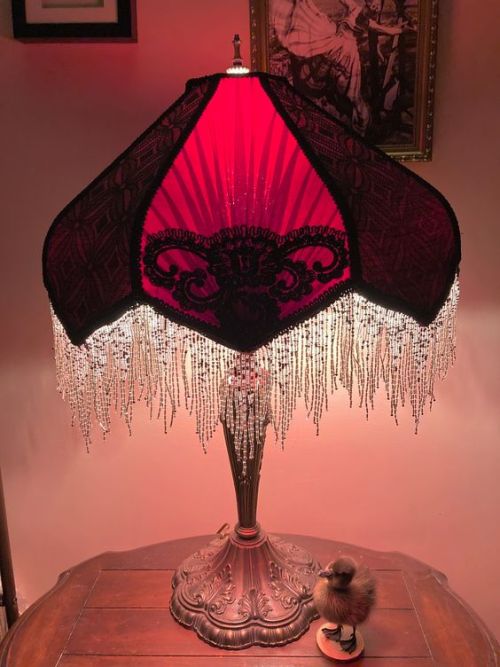 Give Me All The Antique Gothic Lamps Please!