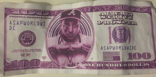 pale-babes-of-ghetto:  biancogold:  at the VMA’s, A$AP ROCKY had money confetti and this is what was on the money, I thought it was so sweet and dope. Rest in peace Yams and always strive and prosper!  Nice! 