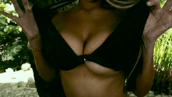 FREE BOOB CANDY