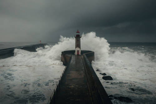 Crashing waves by Michiel Pieters camera: DJI Mavic 2 Pro