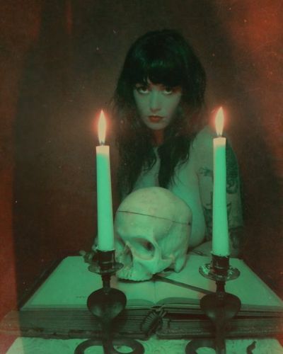 isnt-it-necromantic: