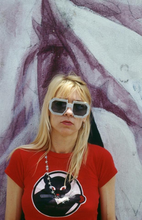 johnstrapp: Kim Gordon of Sonic Youth 1992