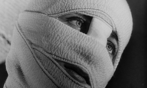 a-horrible-way-to-dan:Les Yeux Sans Visage (1960) - Dir: Georges Franju