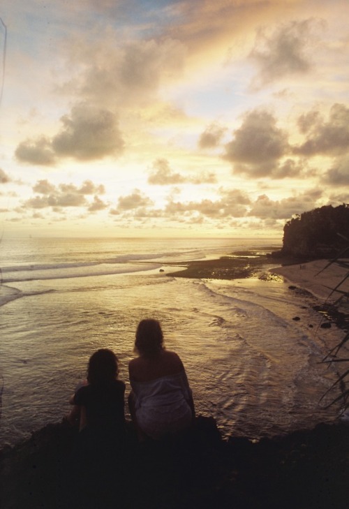 Sunset people - Cinefilm, Minolta Dynax 5000i - Tanjungsari, Indonesia - February 2018