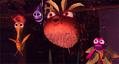 izzllightwood:  get to know me meme: 3/10 favorite movies: Finding Nemo (2003) &ldquo;Hey,