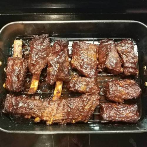 willdiazfood:Oven-roasted beef ribs and pork short ribs