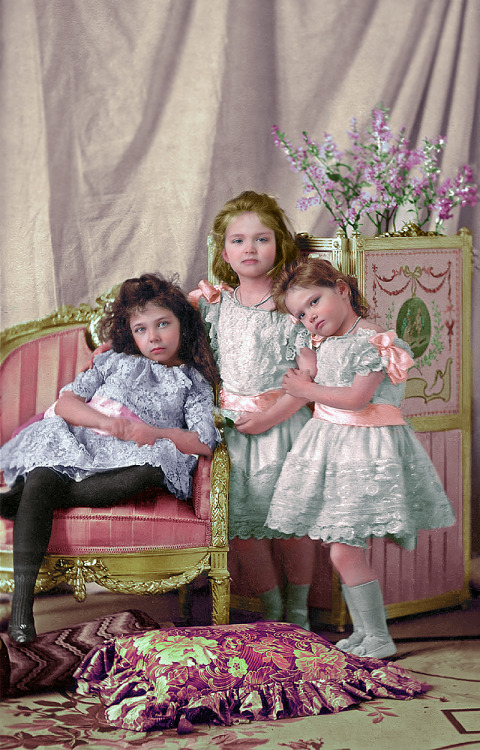 Princess Elizabeth of Hesse with her Romanov cousins Grand Duchesses Olga and Tatiana of Russia, ca.