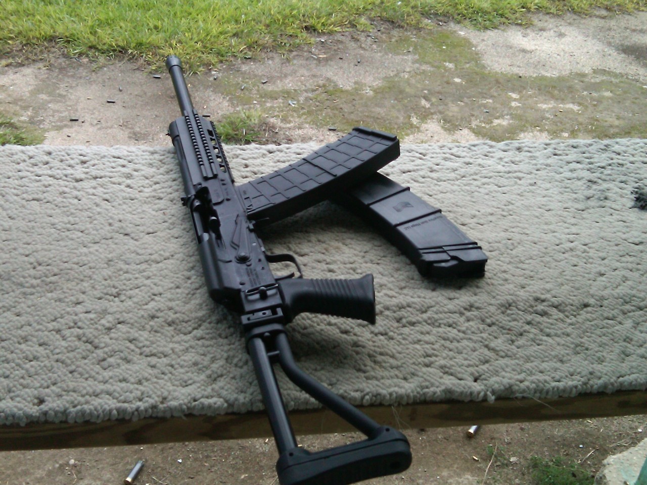 gunrunnerhell:  Bye The Saiga 12 shotgun, patterned around the Kalashnikov platform