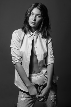 senyahearts:  Bella Hadid @ IMG Models 