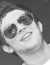  Kissued asked: “Chay Suede ou Arthur Aguiar?”   