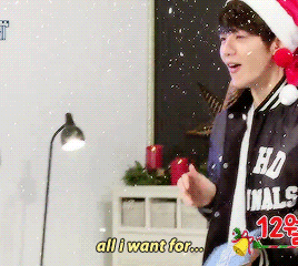 exoturnback:  mariah baekrey’s “all i want for christmas is you” 