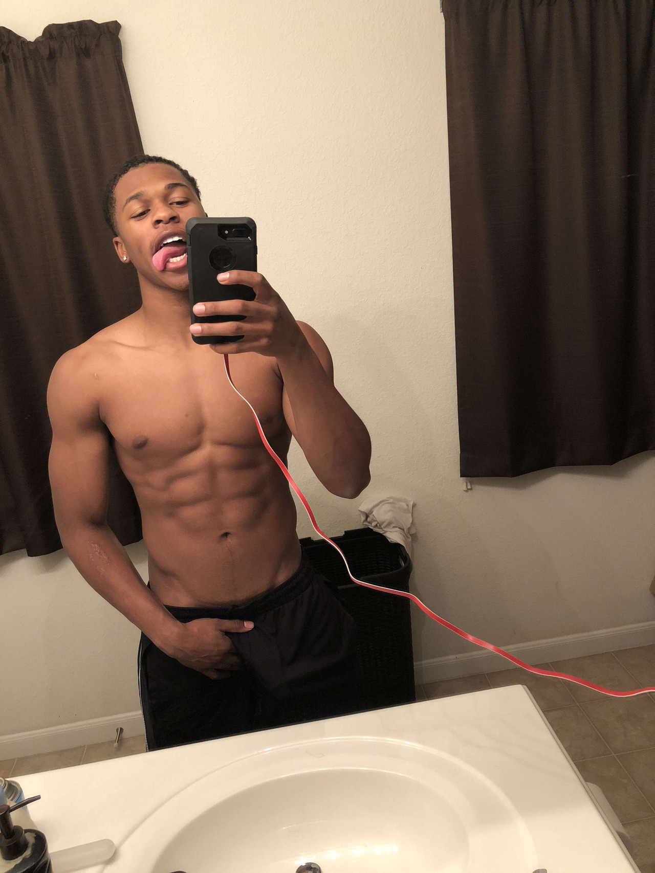 babiboi007:  https://babiboi007.tumblr.com