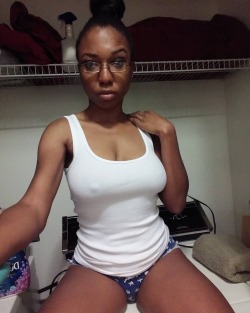 slutfree4life:  jaiking:  chickahbaby: nuffsed69: