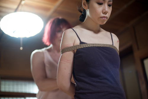 Private lesson with Akira Naka san Roppongi, Japan. Kinbaku : Isabelle Hanikamu Model : Iroha Shizuk