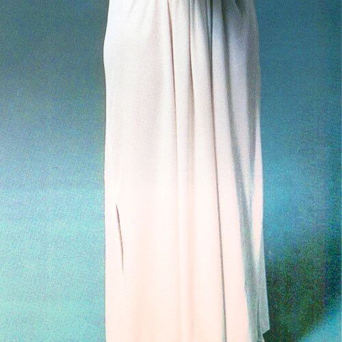 beatnikdaddio: carrie fisher as princess leia. 1977. 