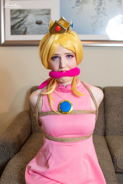 davetheroper:Princess Peach nabbed by bowser’s minions after a tennis match with Mario and the gang!