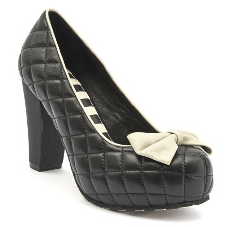 Brand of the Day is: Lola Ramonawww.lolaramona.com/collections/shoes#sp (sponsored)