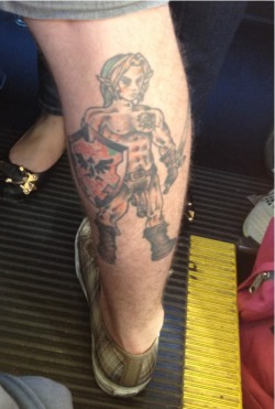 starkidindustries:  I was on the bus today and the dude in front of me had a tattoo of Link butt-naked on the back of his calf uM   What?!