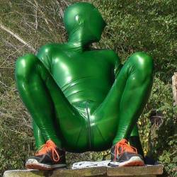 divo72:Luv the color.