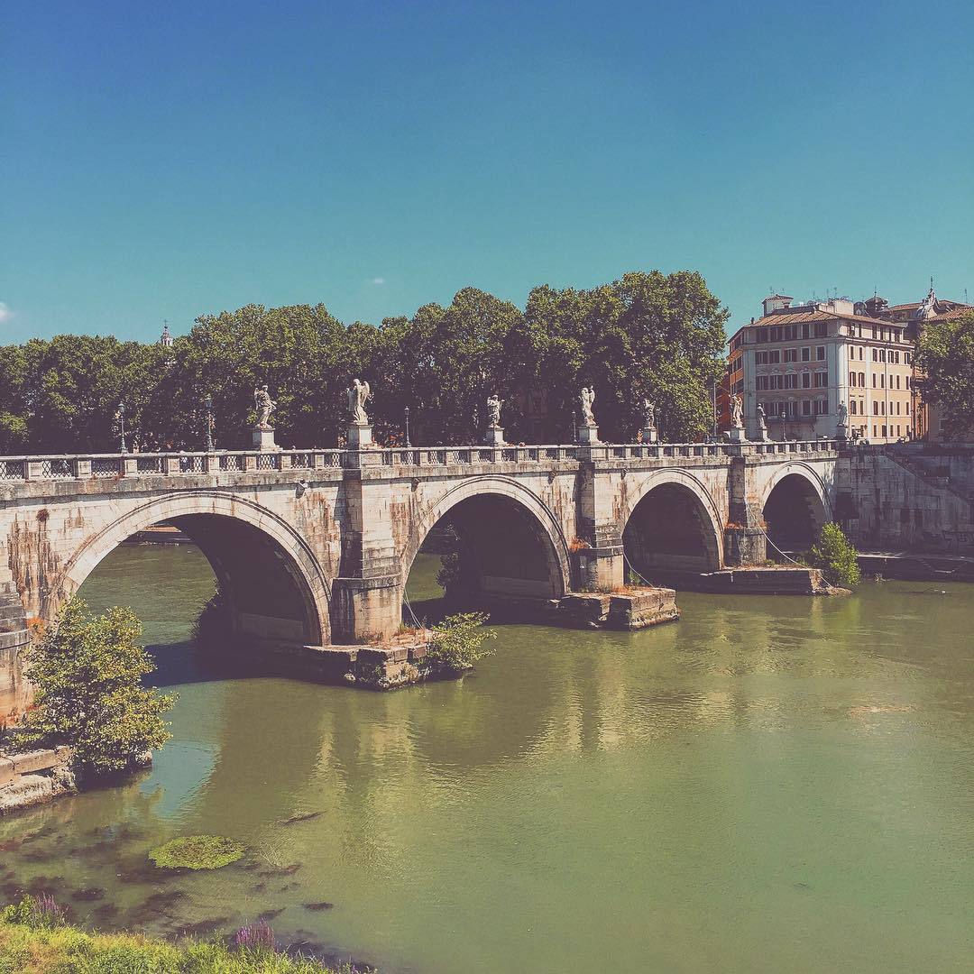 ahmedc244:  Ponte Sant'Angelo #bridge #rome #Italy #river  (at Ponte Sant'Angelo)