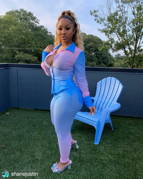 @shanejustin• • • • • •Cotton Candy Ice cream“Bella Ombré” Set Dropping Friday @ MidnightShopShaneJu