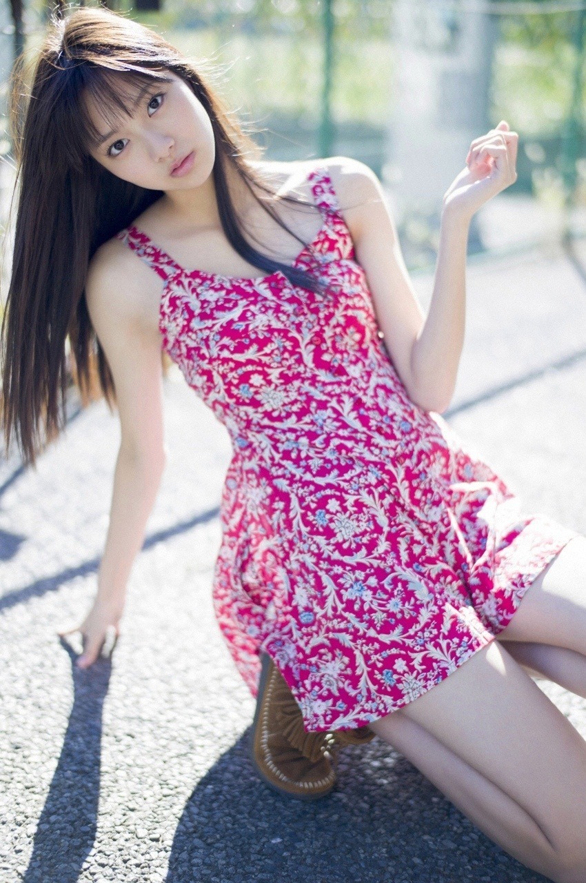 kawaii-kirei-girls-and-women:  http://kawaii-kirei-girls-and-women.tumblr.com 可愛いキレイな女性の写真アップしてます♫→