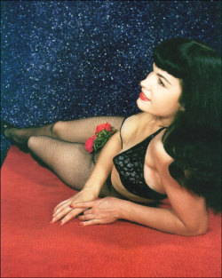 cock-porn:  Bettie Page 