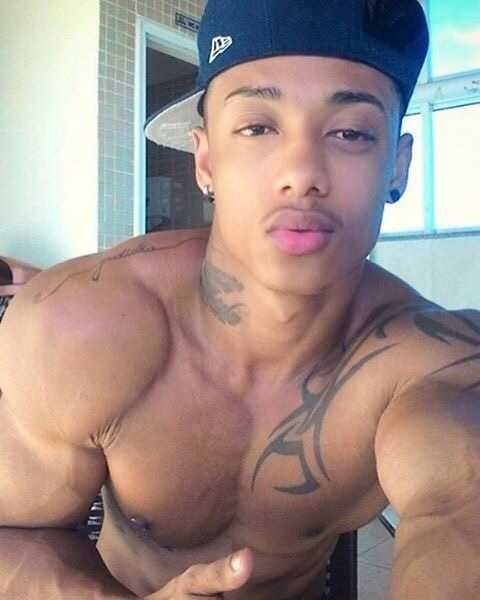 dominicanblackboy:  sexonfleek:  Hell fuckin yeah  Oh my!😍😍😍😍  mmm yes